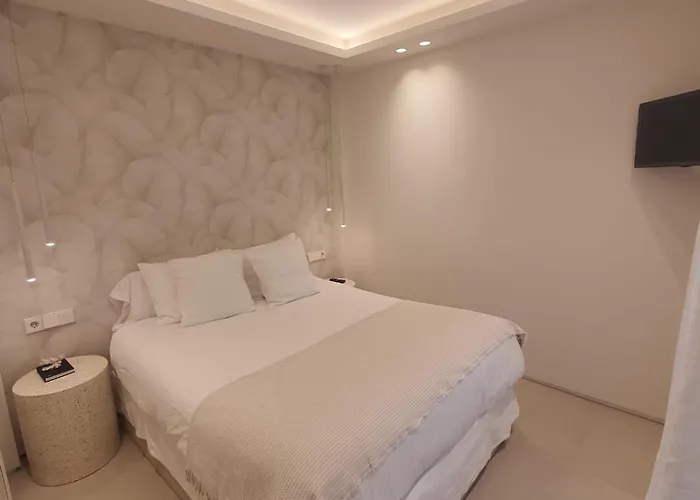 Ap Amar Deluxe Old Town Апартаменти *